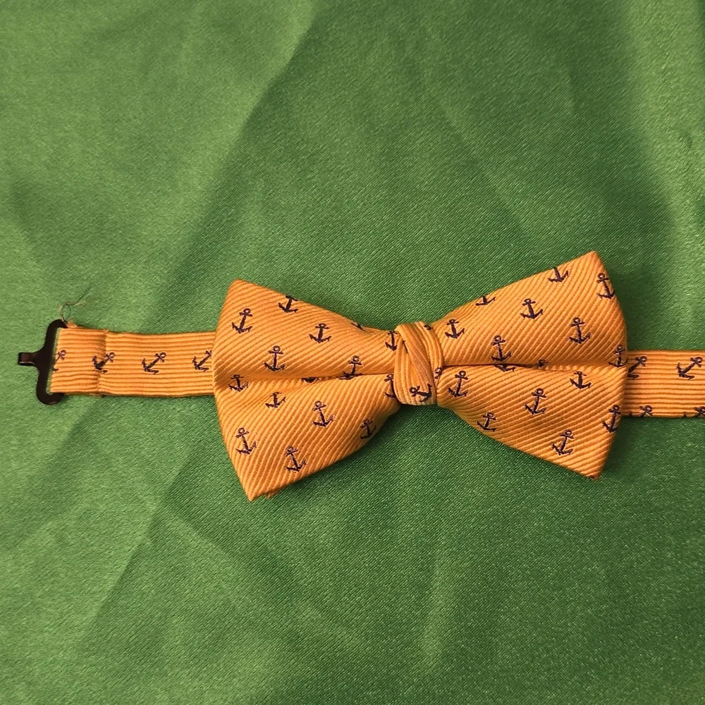 Bow Tie
